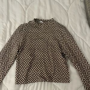 Long sleeve top